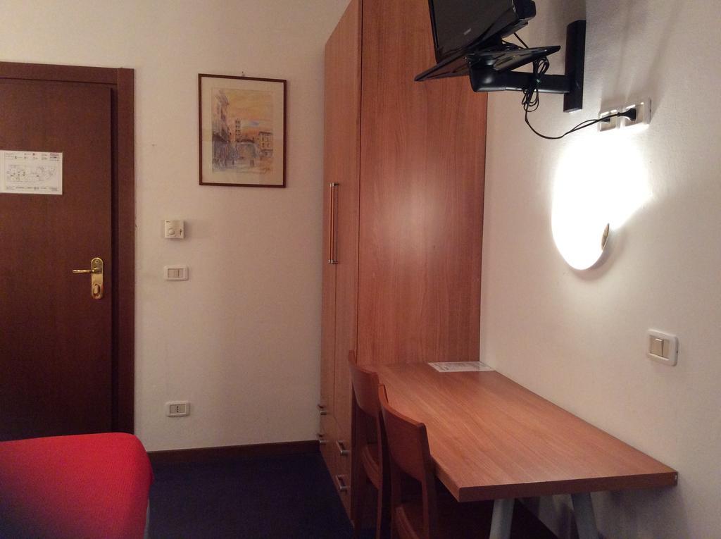 Hotel San Marco Ареццо Номер фото